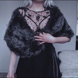Tion Design Faux Fur Shawl